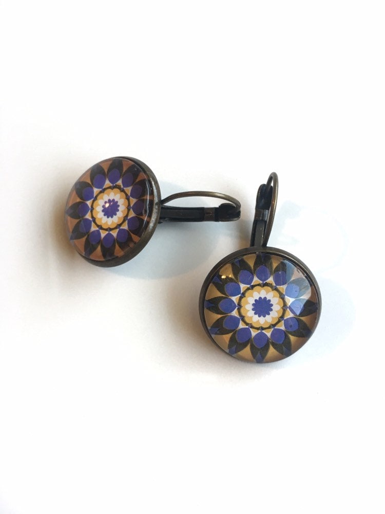 2013 "Kaleidoscope Flowers" Yellow/Purple USA Stamp - Postage Stamp Earrings