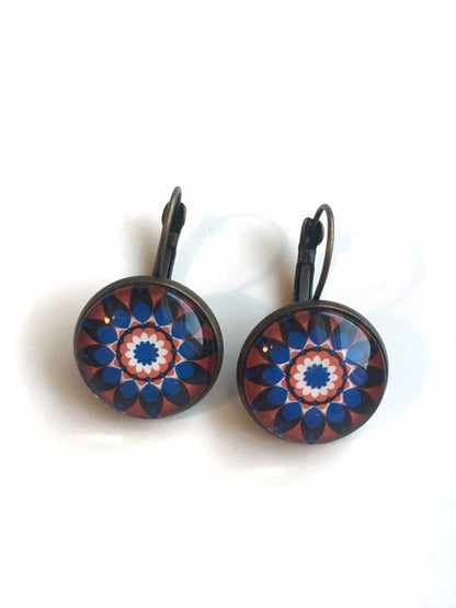 2013 "Kaleidoscope Flowers" Red/Blue USA Stamp - Postage Stamp Earrings